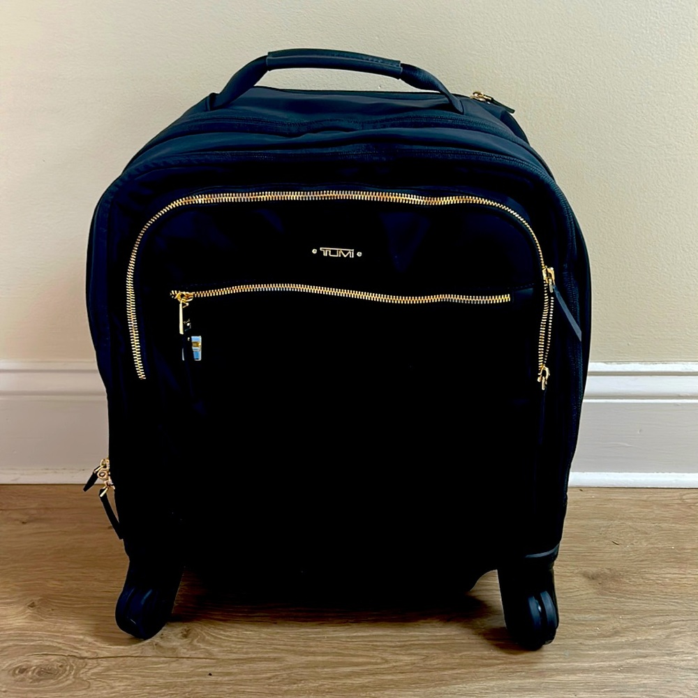 Tumi Osona Compact Carry-On

New without tags, never used
